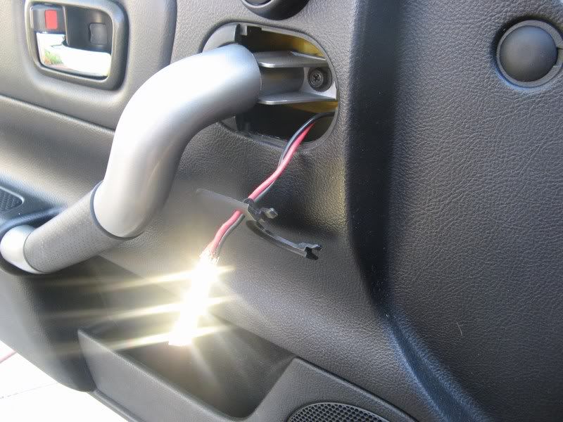 Tapping into DOME light power? Page 2 MR2 SpyderChat