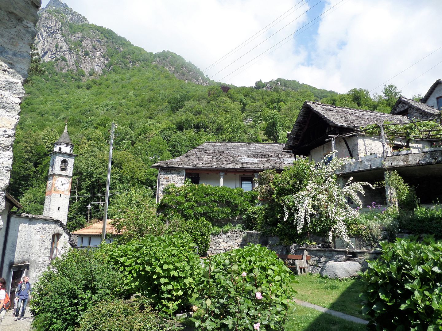 Rasa-Häuser photo 2017_0528Tessin0022_zpskuq8hydx.jpg