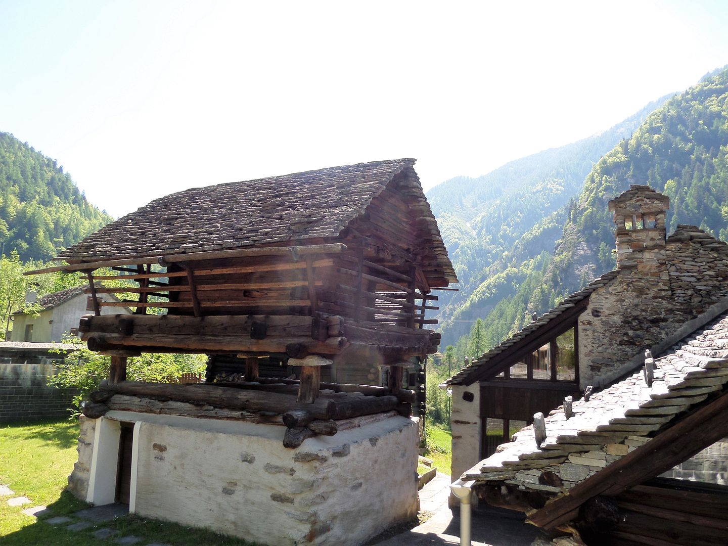 Häusli in Mogno photo 2017_0528Tessin0057_zpsyhamz98s.jpg
