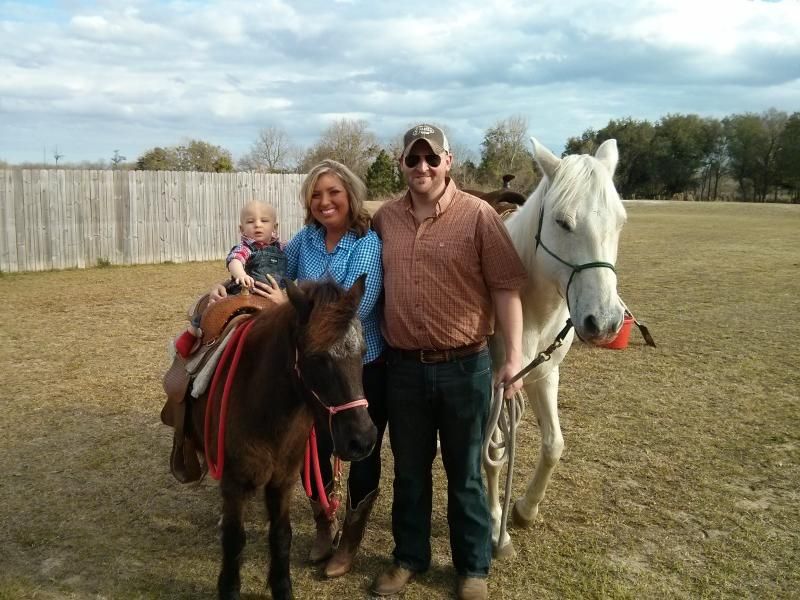 A super cute pony ride party in Callahan, FL. This was for a 1 year old.