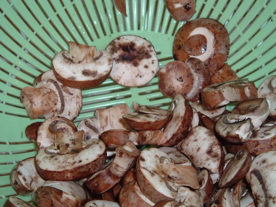 I Bought A Bunch Of Pre Sliced Baby Bella Mushrooms At The Cooking Livejournal