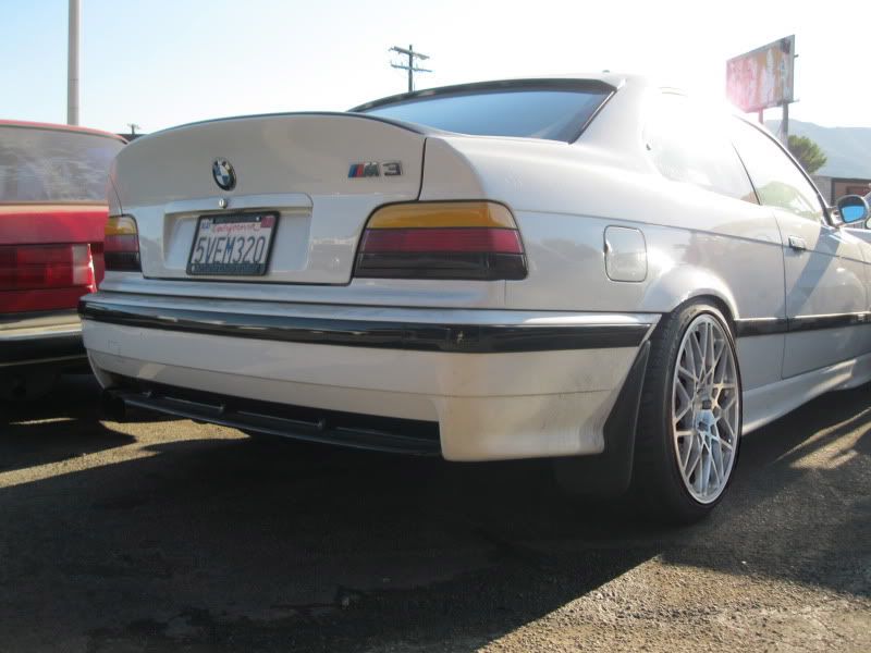 18x9.5 et35mm on an E36 work?