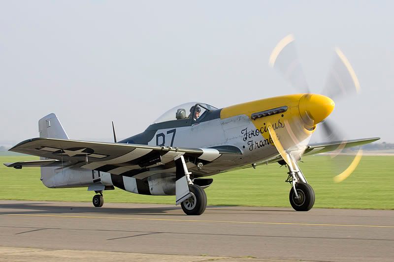 http://img.photobucket.com/albums/v142/MikePix/Duxford/16OC05/P51D-FF.jpg