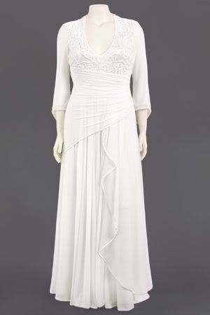 plus size wedding dress with sleeves. UK22 size dress with those