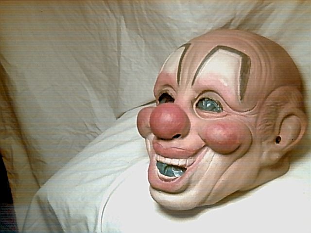 [Image: CLOWN2.jpg]