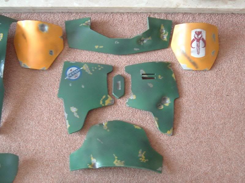 http://img.photobucket.com/albums/v146/OrtharRrith/Prop%20Portfolio/BobaFettarmour-Torsocomplete.jpg