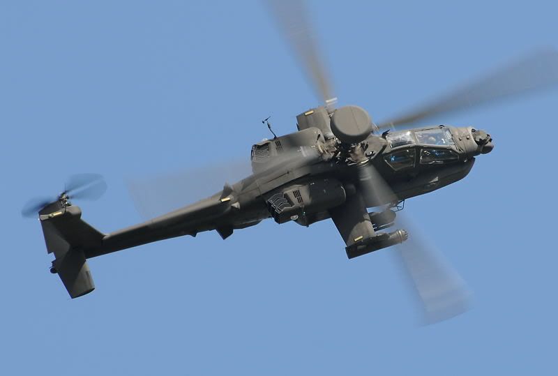 http://img.photobucket.com/albums/v147/AEROMEDIA/COSFORD%2009/cos09apache.jpg