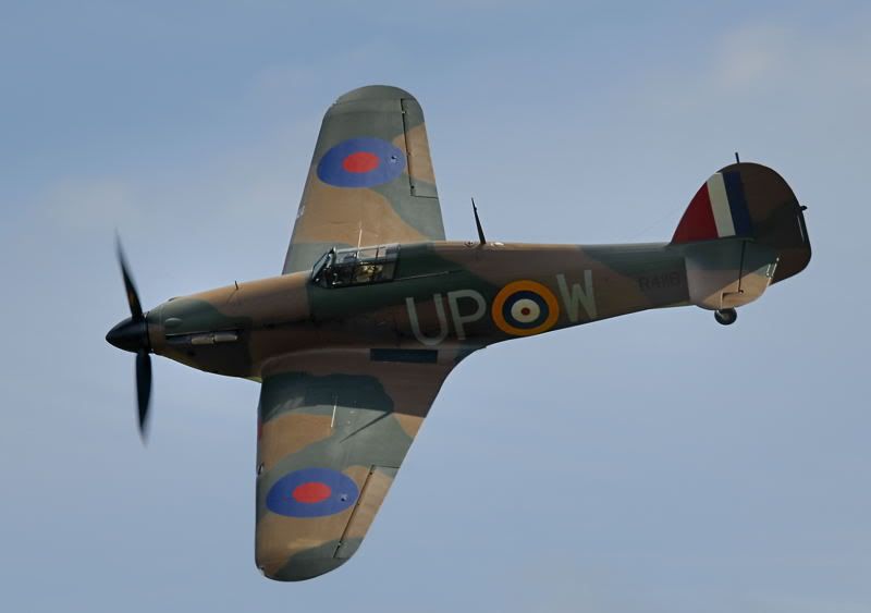 http://img.photobucket.com/albums/v147/AEROMEDIA/COSFORD%2009/cos09hurricane12.jpg