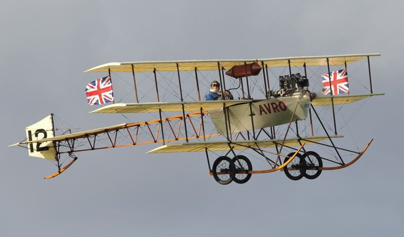 http://img.photobucket.com/albums/v147/AEROMEDIA/OLD%20WARDEN%20Aug%2009/OW020809avrotriplane.jpg