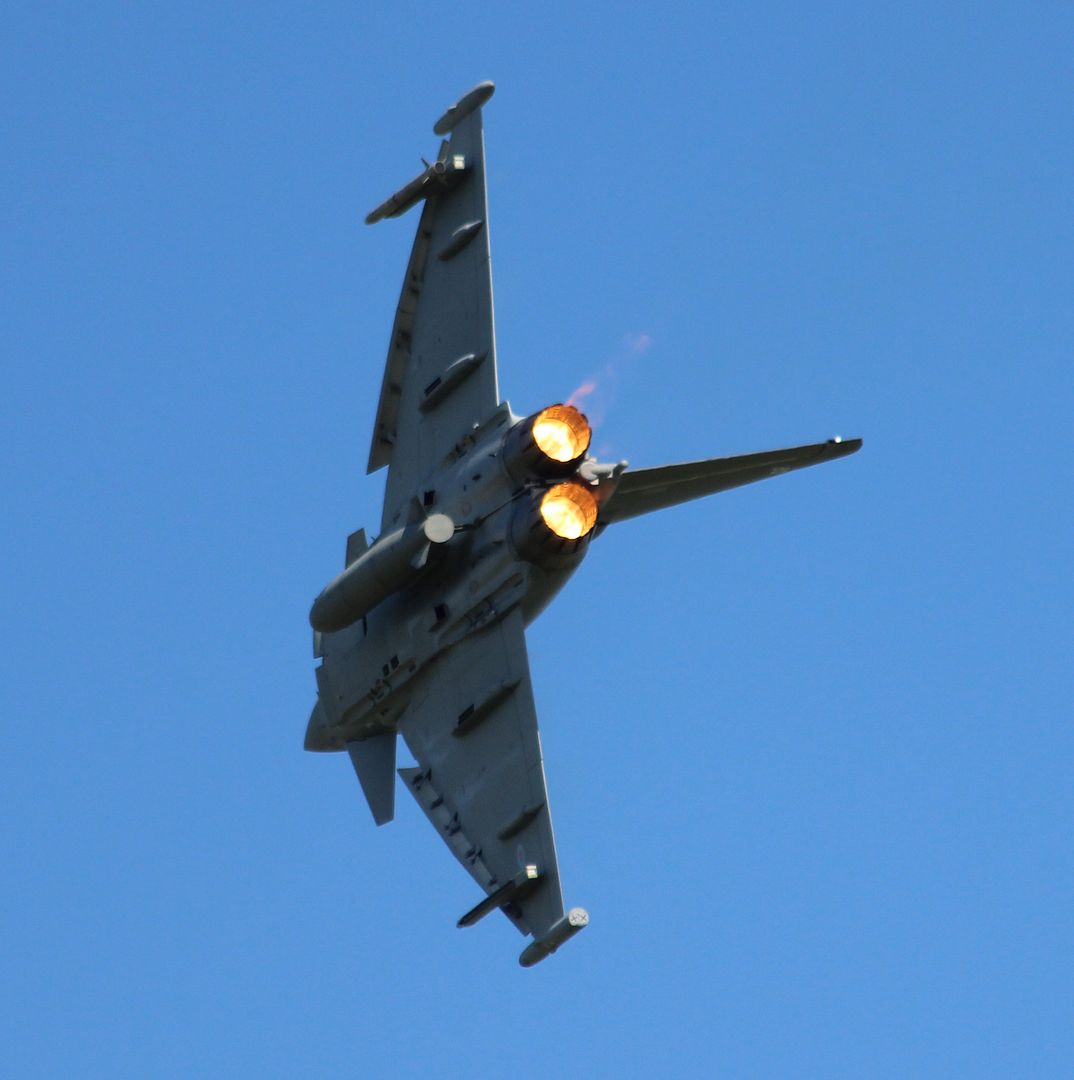 Eurofightercloseup2.jpg