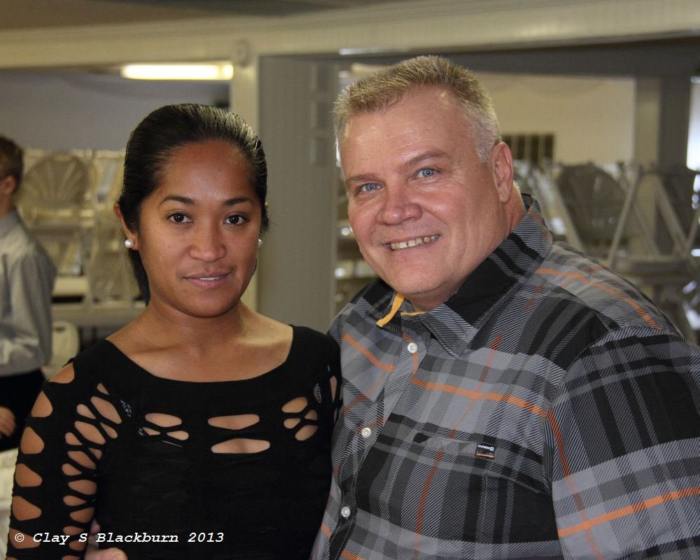 IMAGE: http://img.photobucket.com/albums/v147/tunamelt/POTN%20Canon%2003/IMG_2772mod01_1600.jpg