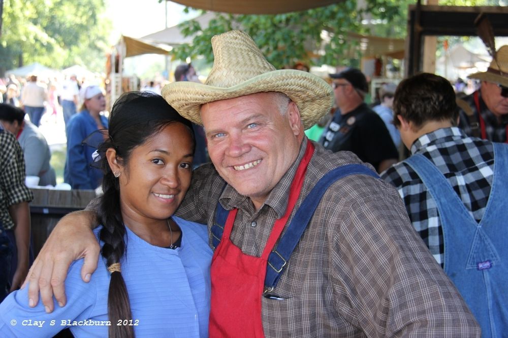 IMAGE: http://img.photobucket.com/albums/v147/tunamelt/POTN%20Canon/Appleseed137.jpg