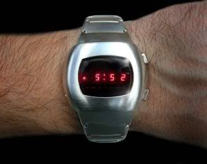 RetroLEDdigitalWatch1.jpg