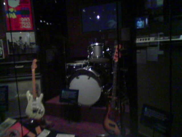 cort gene simmons bass. Gene Simmons#39; ass