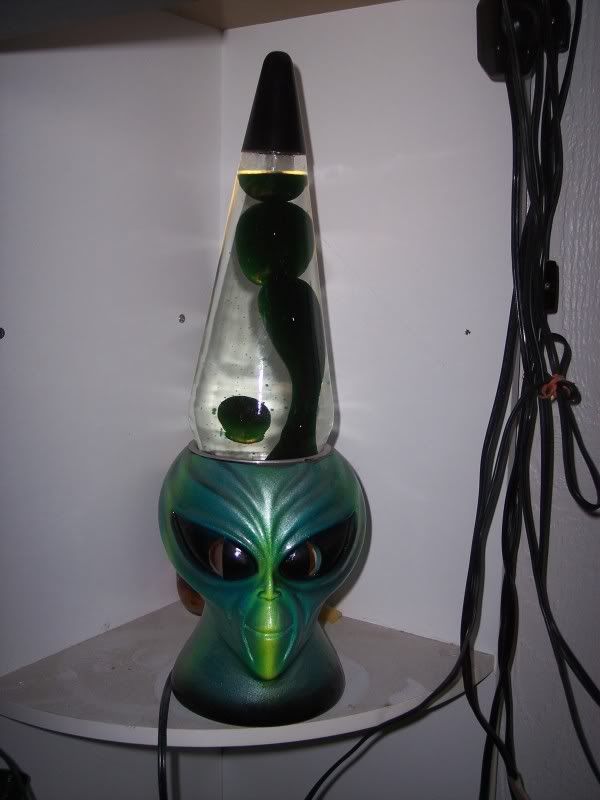 alien lava lamp