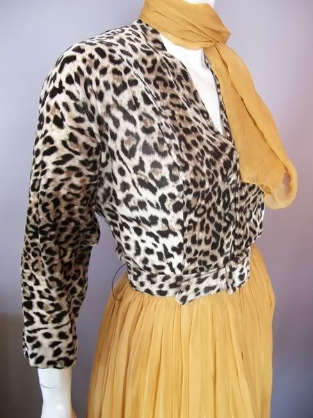 vintage leopard print dress