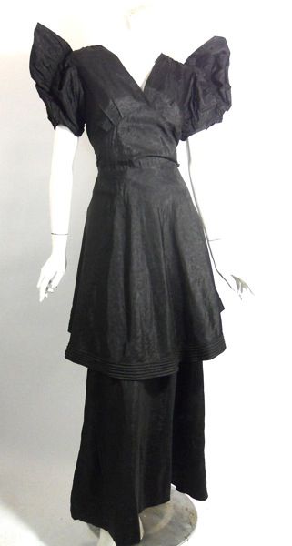 30s
gown vintage gown