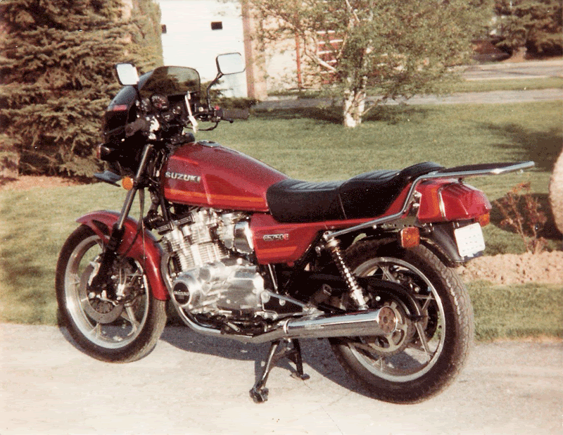 82Suzuki750E2.gif