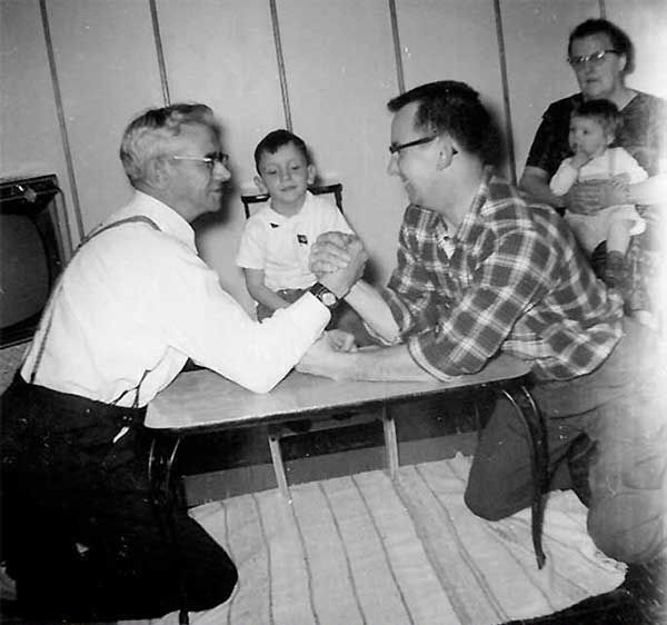 Armwrestling64.jpg