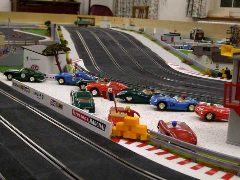 ninco 4 lane track layouts