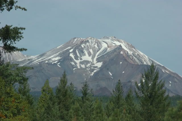 IMAGE: http://img.photobucket.com/albums/v153/Marsha050/Rogue%20River/IMG_1148copy.jpg