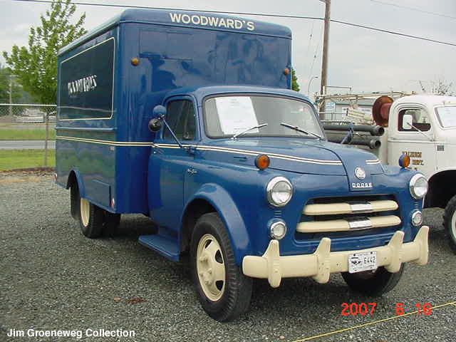 1954-dodge-job-rated--woodwards.jpg