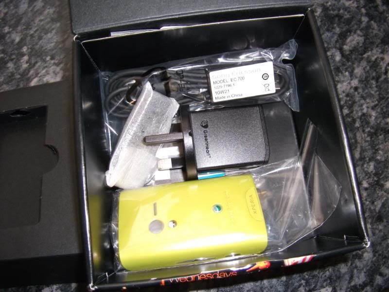 Sony Ericsson Xperia x10 mini sony ericsson xperia x10 mini lime. Sony Ericsson Xperia x10 mini