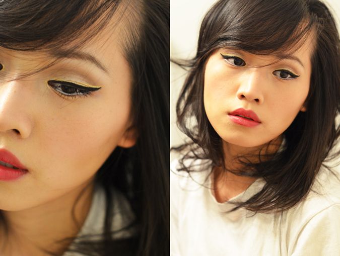 gold eyeliner
