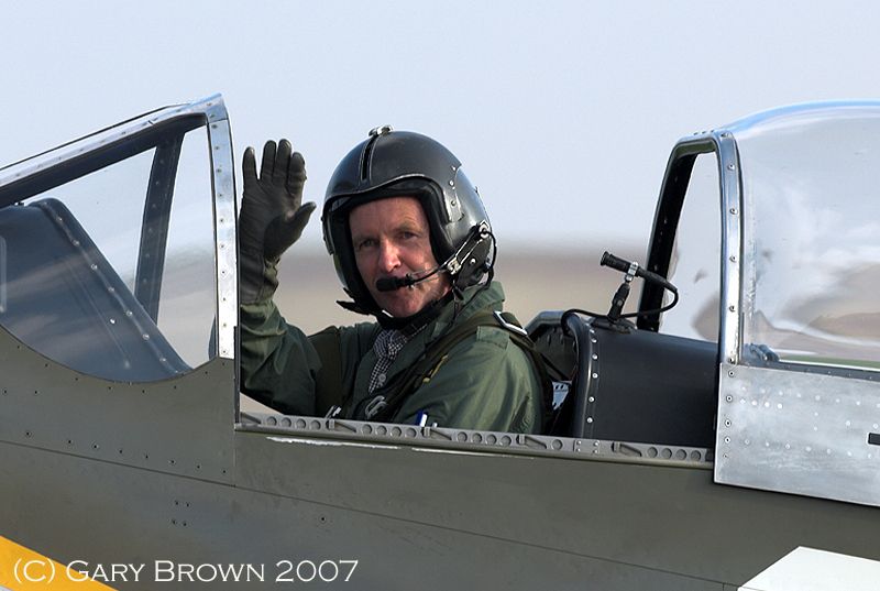 http://img.photobucket.com/albums/v157/woodlands/Duxford%20311206/Oct07DXweb32.jpg