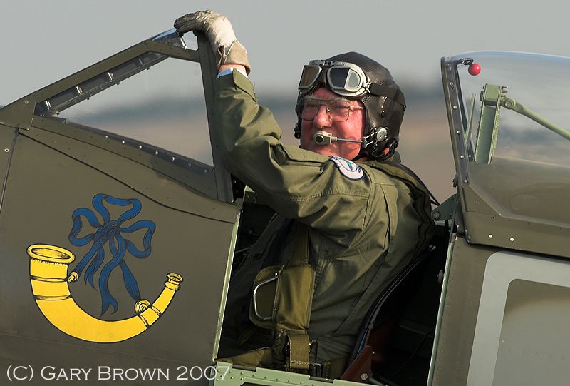 http://img.photobucket.com/albums/v157/woodlands/Duxford%20311206/Oct07DXweb36.jpg