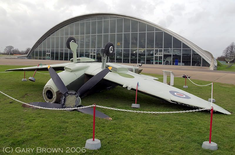 http://img.photobucket.com/albums/v157/woodlands/Duxford%20311206/dx31120612.jpg