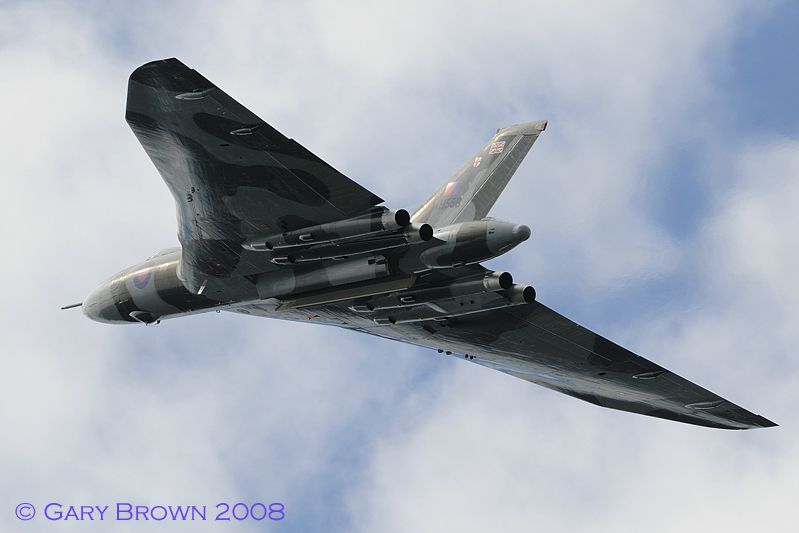 http://img.photobucket.com/albums/v157/woodlands/Farnborough%2008/Farn0823GaryBrown.jpg
