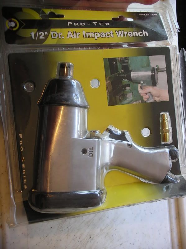 For Sale Clarke Mains Impact Gun, 1/2" dr Air Gun & Socket set