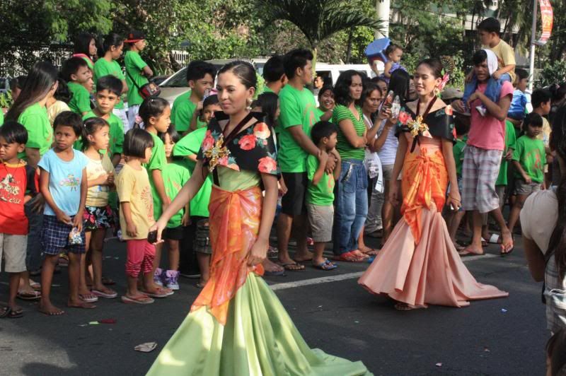 Sto. Niño on Parade in Manila