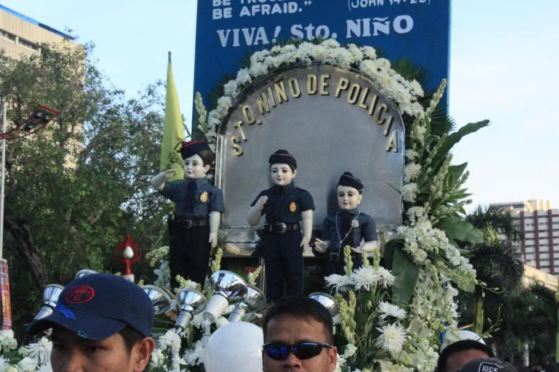 Sto. Niño on Parade in Manila