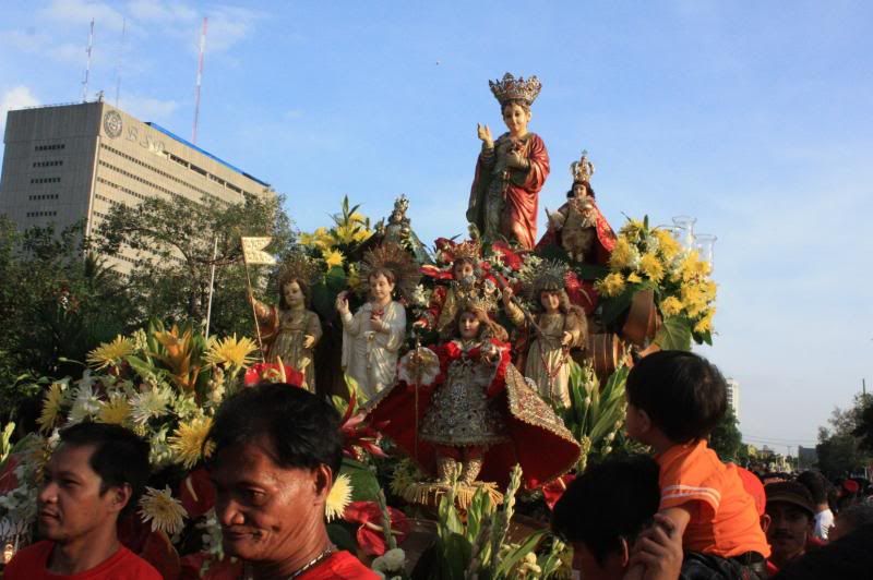 Sto. Niño on Parade in Manila