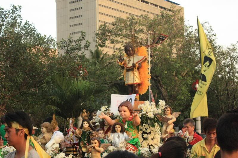Sto. Niño on Parade in Manila