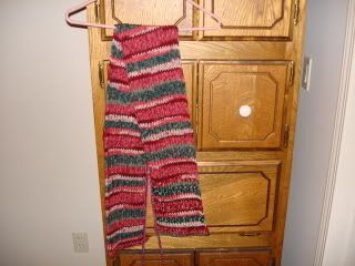 Finished knitted scarf