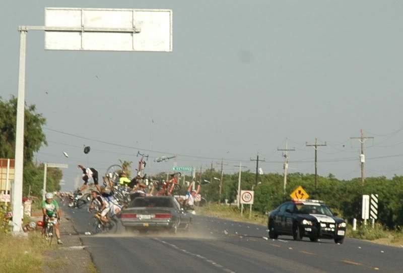 [http://img.photobucket.com/albums/v164/Don3172/Funny%20Pictures/car_hits_bike_race.jpg]