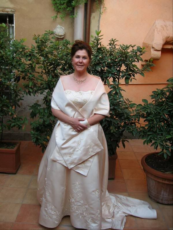 weddingdress.jpg