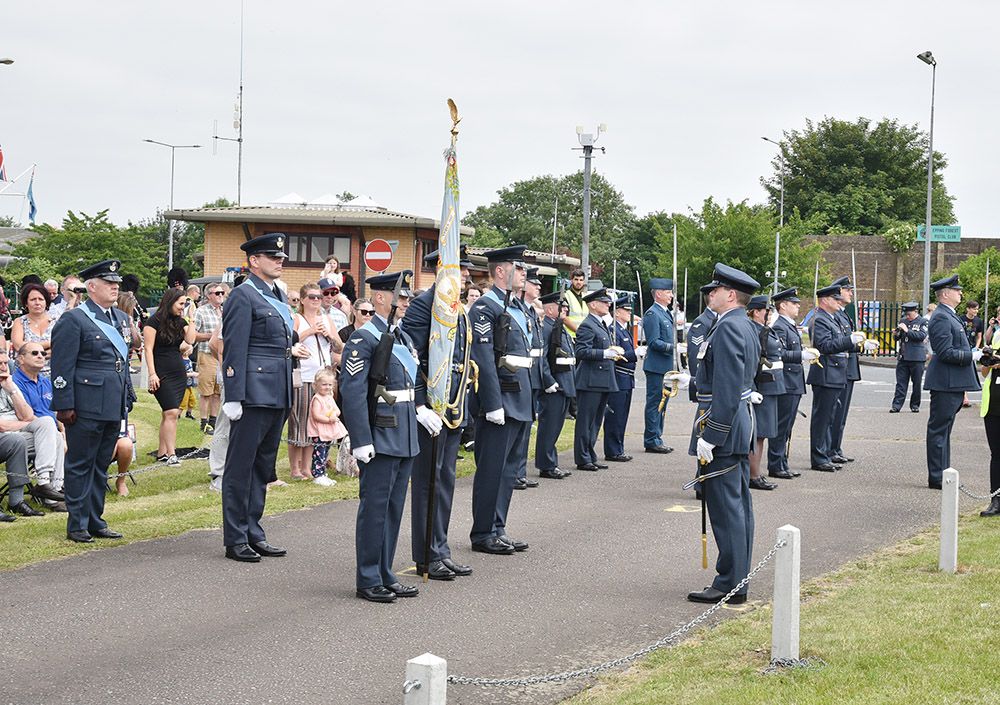 http://img.photobucket.com/albums/v165/YakRider/56%20Squadron%20Parade/Inspection%201-1000_zpsxyipmawv.jpg