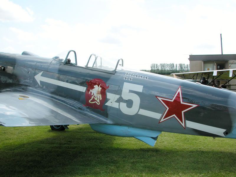 http://img.photobucket.com/albums/v165/YakRider/Yak3-5.jpg