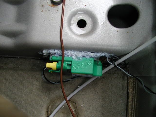 Renault Clio Side Impact Sensor Location