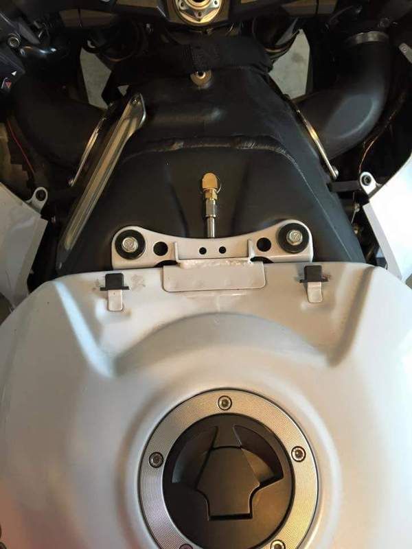 ZX14 Nitrous Fan Spray Nozzle Install