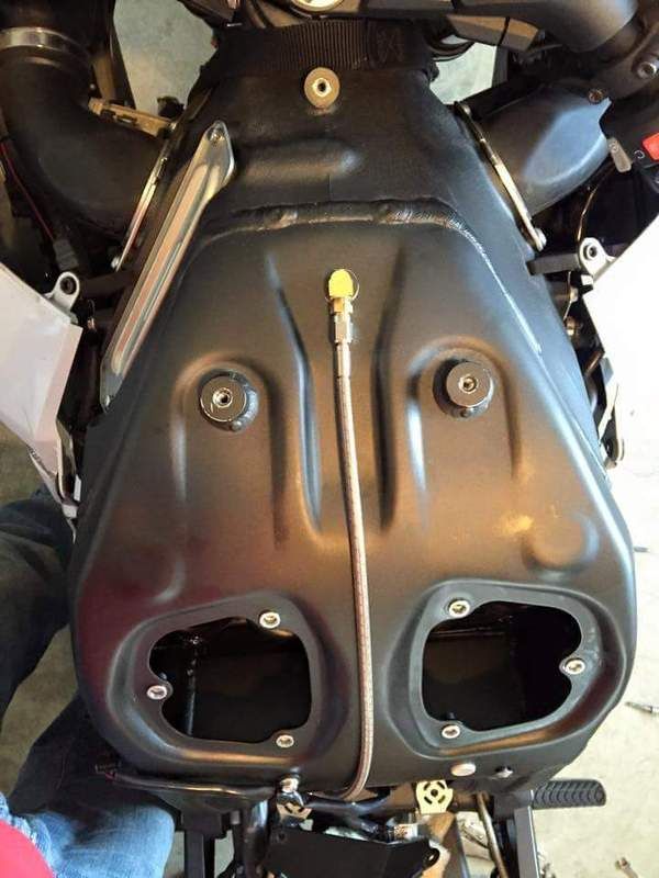 ZX14 Nitrous Fan Spray Nozzle Install