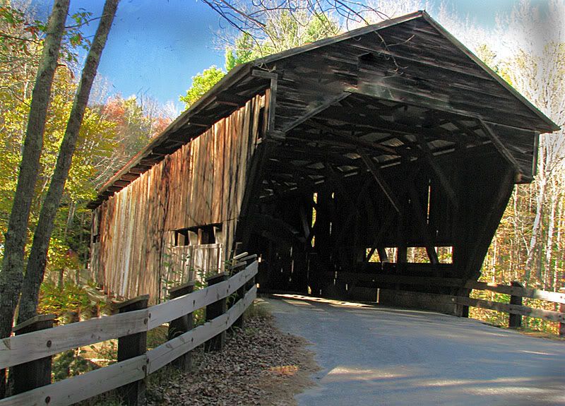 IMAGE: http://img.photobucket.com/albums/v167/beadnik/NewHampshireCoveredBridge.jpg