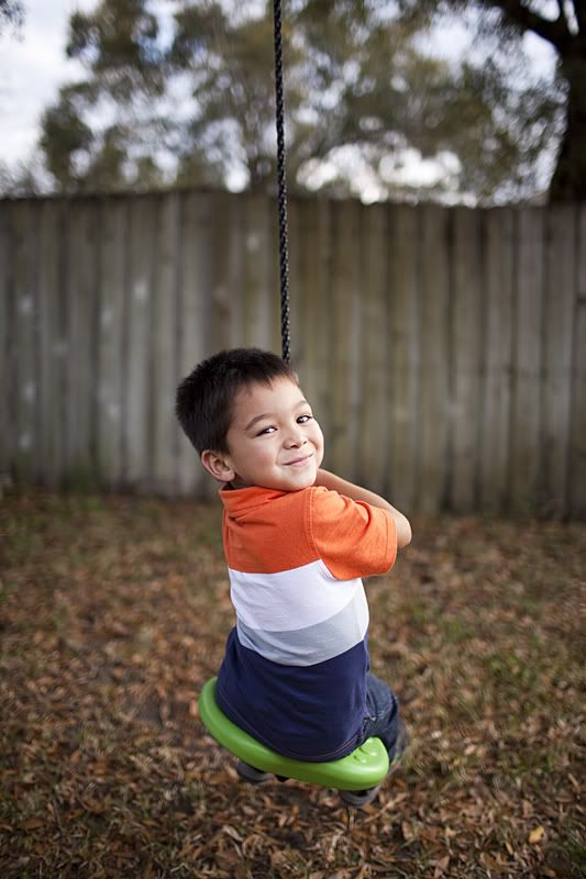 IMAGE: http://img.photobucket.com/albums/v167/scubaq/5Dii.jpg