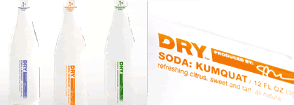 composición con fotografía publicitaria de DRY Soda Co., de www.turnstylestudio.com