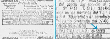 composición con ticket de peaje de la Autopista Buenos Aires-La Plata, por Federico Diaz Mastellone