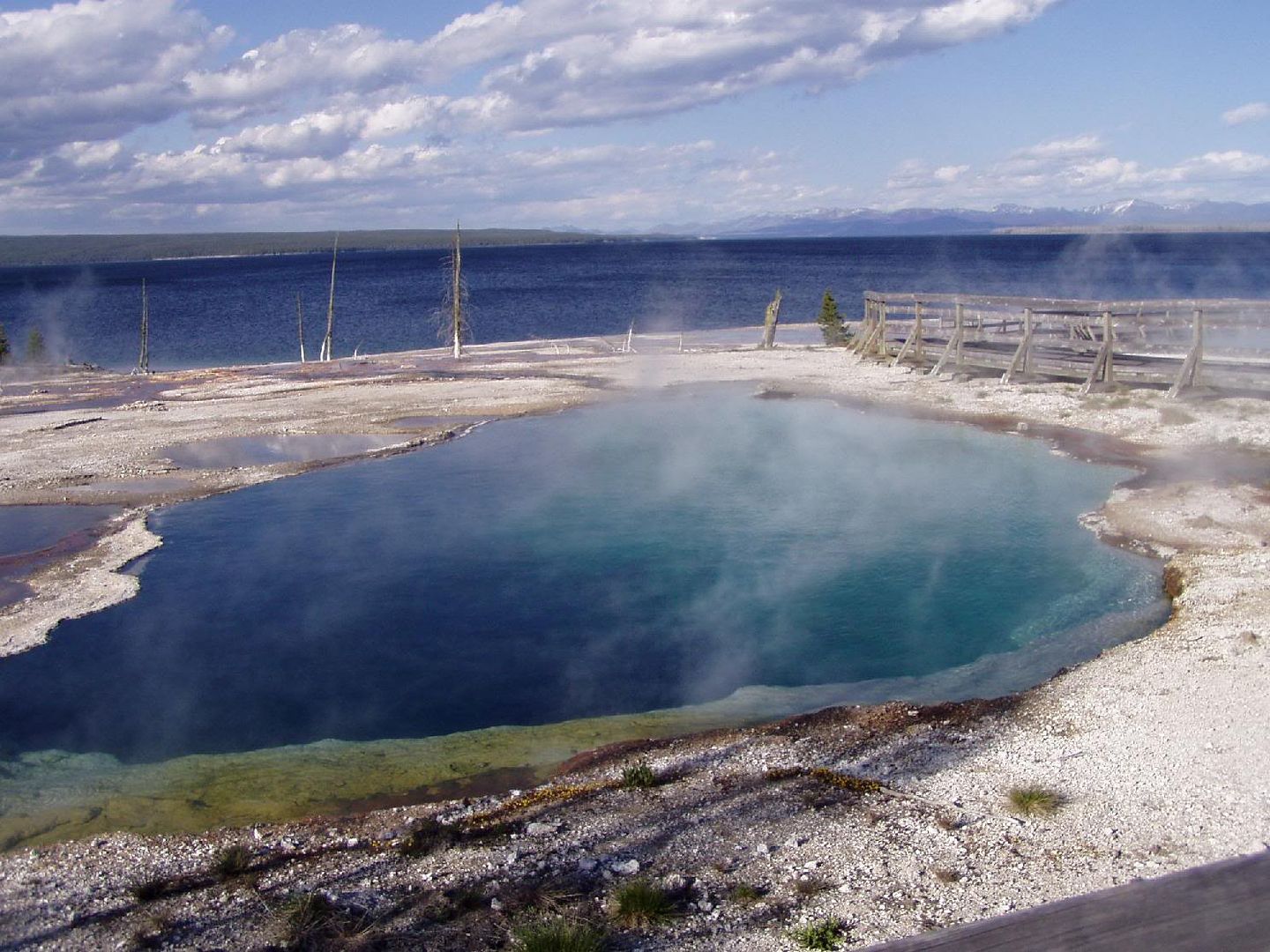 yellowstone_021.jpg